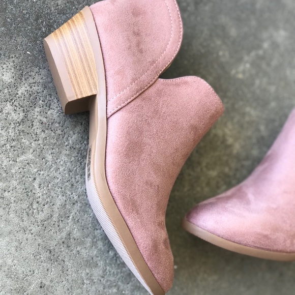 Last 1! Soda Faux Suede Blush bootie w/back zipper - Picture 3 of 5
